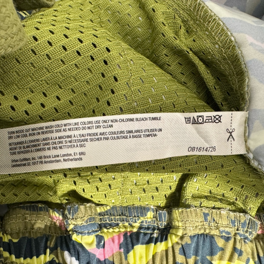 Free People Movement Zephyr Printed Pants Balloon Inspired Silhouette ~NWOT - Picture 11 of 12